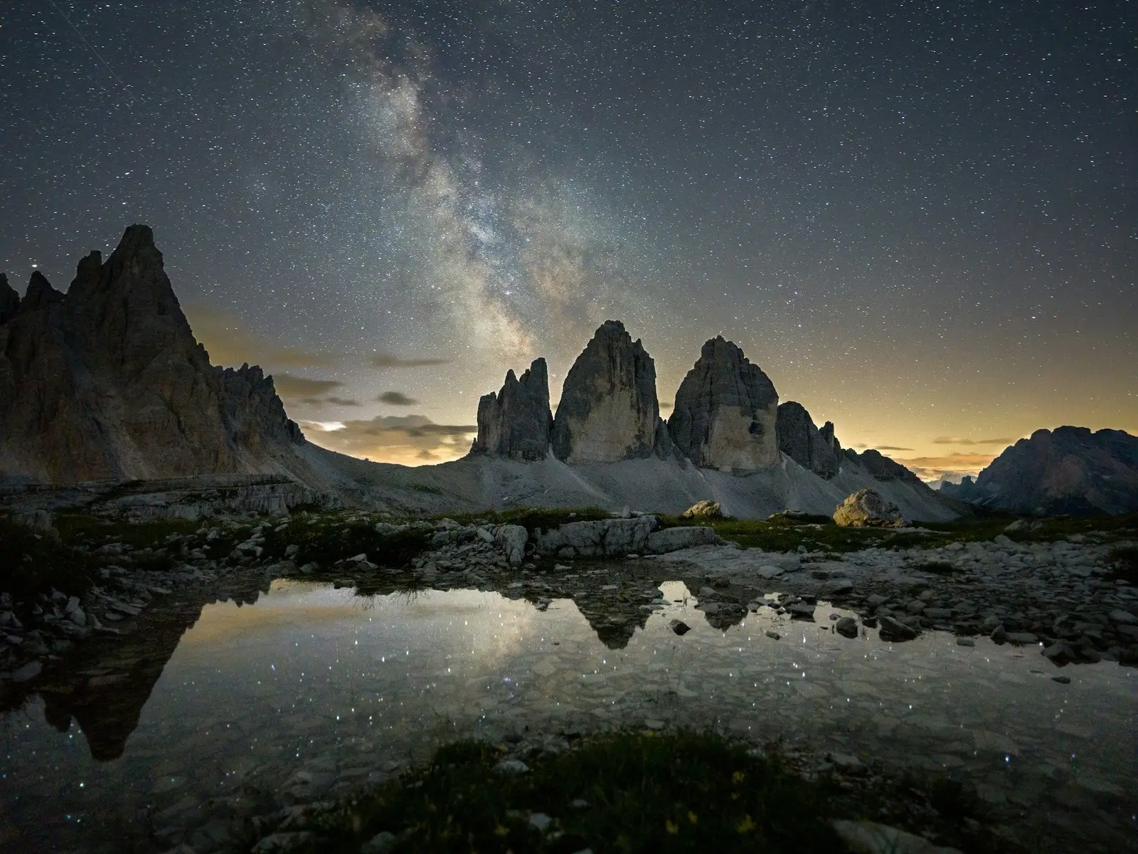 For two years this is one of my most favorite destinations to shoot the Milky Way. So this place was a must-visit for us jigsaw puzzle